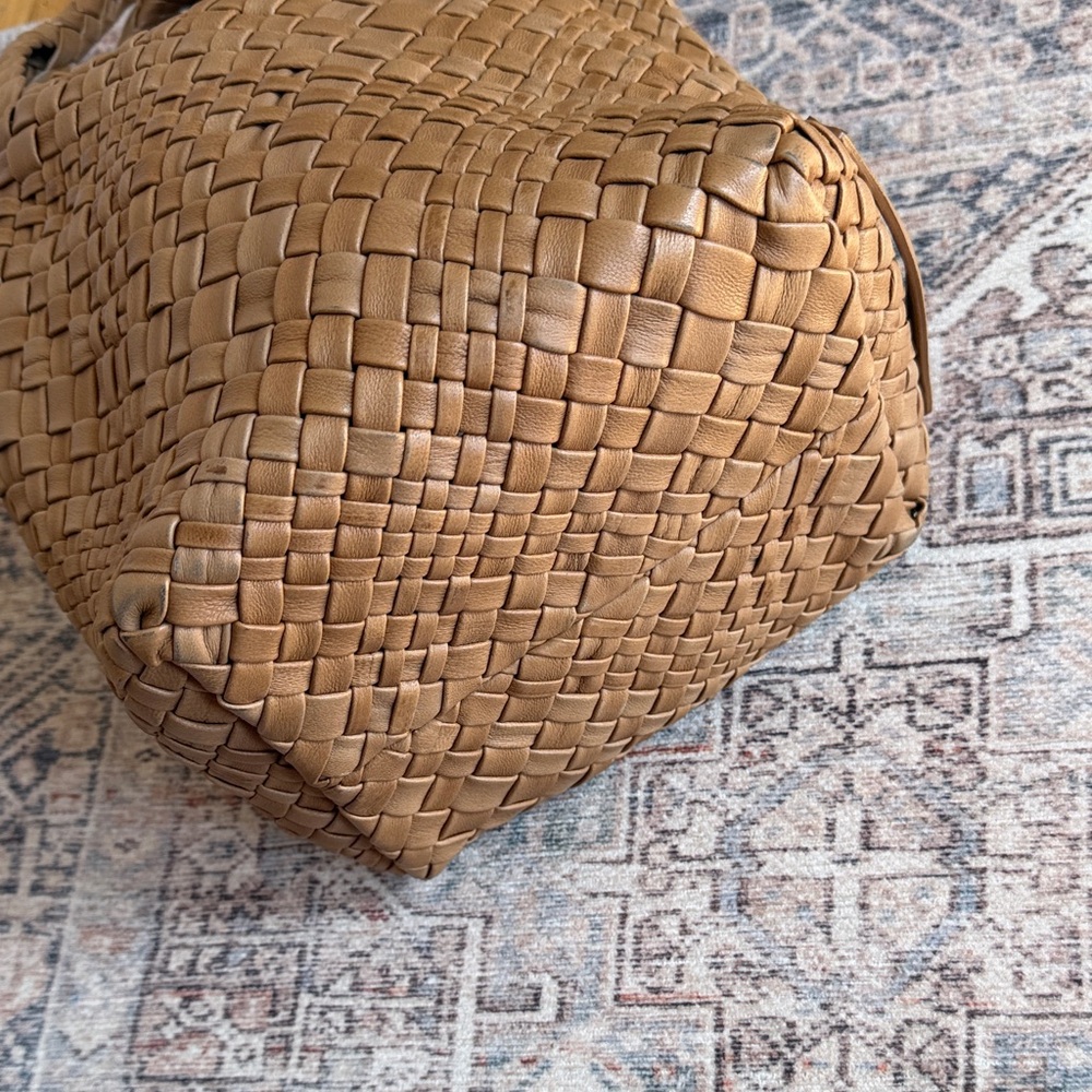Falorini Woven Leather Tote Bucket Bag in Tan - Picture 5 of 13